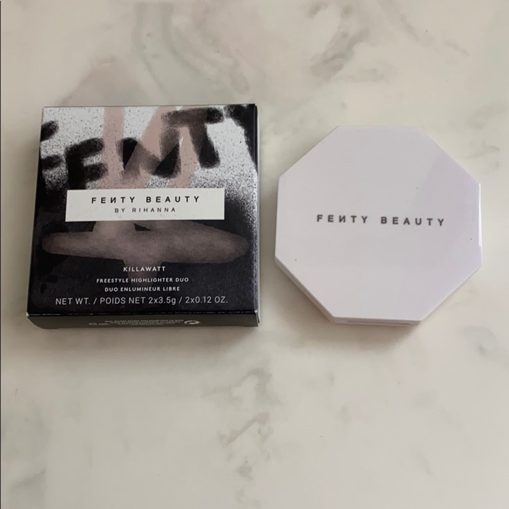 Fenty beauty highlighter duo